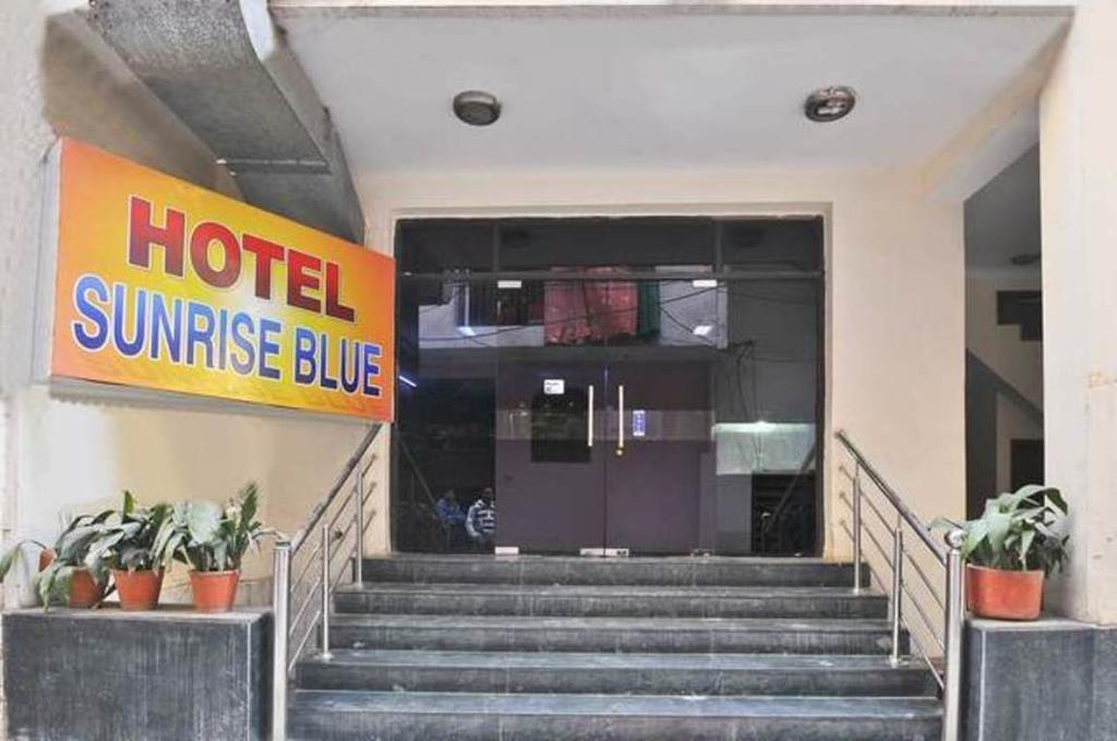 Airport Hotel Sunrise Blue Delhi  Esterno foto